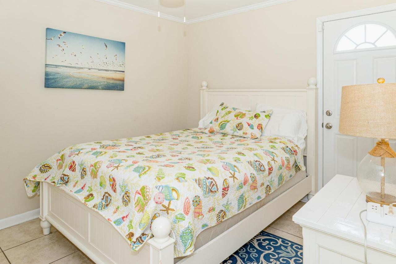 Seaview Duplex 6 Villa Kure Beach Exteriör bild